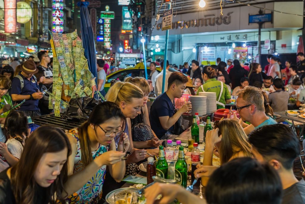 Bangkok Street Food by https://www.flickr.com/photos/ninara/32455708243